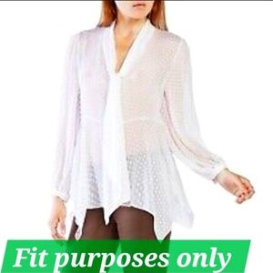 BCBG Max Azria Kelleigh Tie-Neck Clipped Dot TopSz XS.